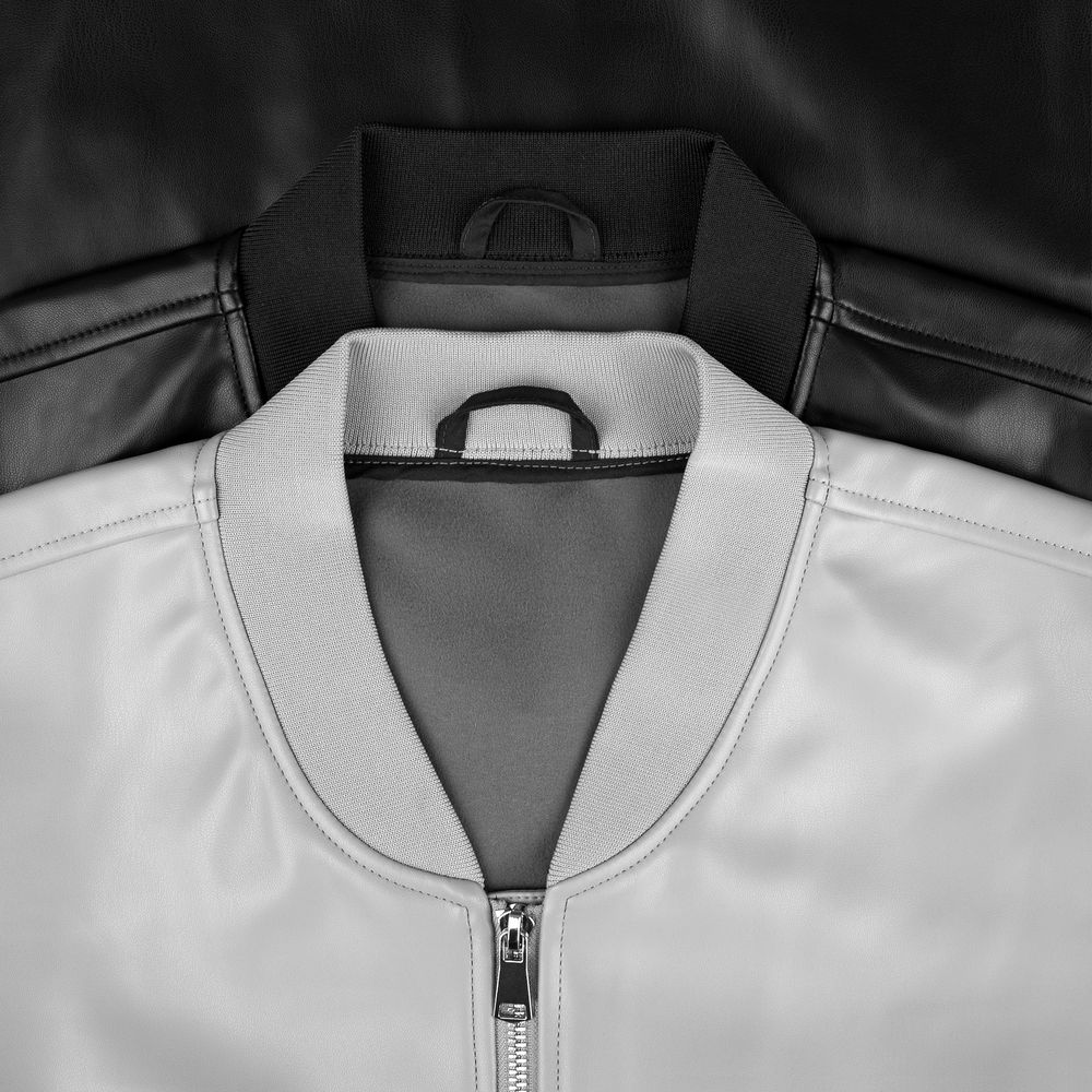 Бомбер из искусственной кожи Univer