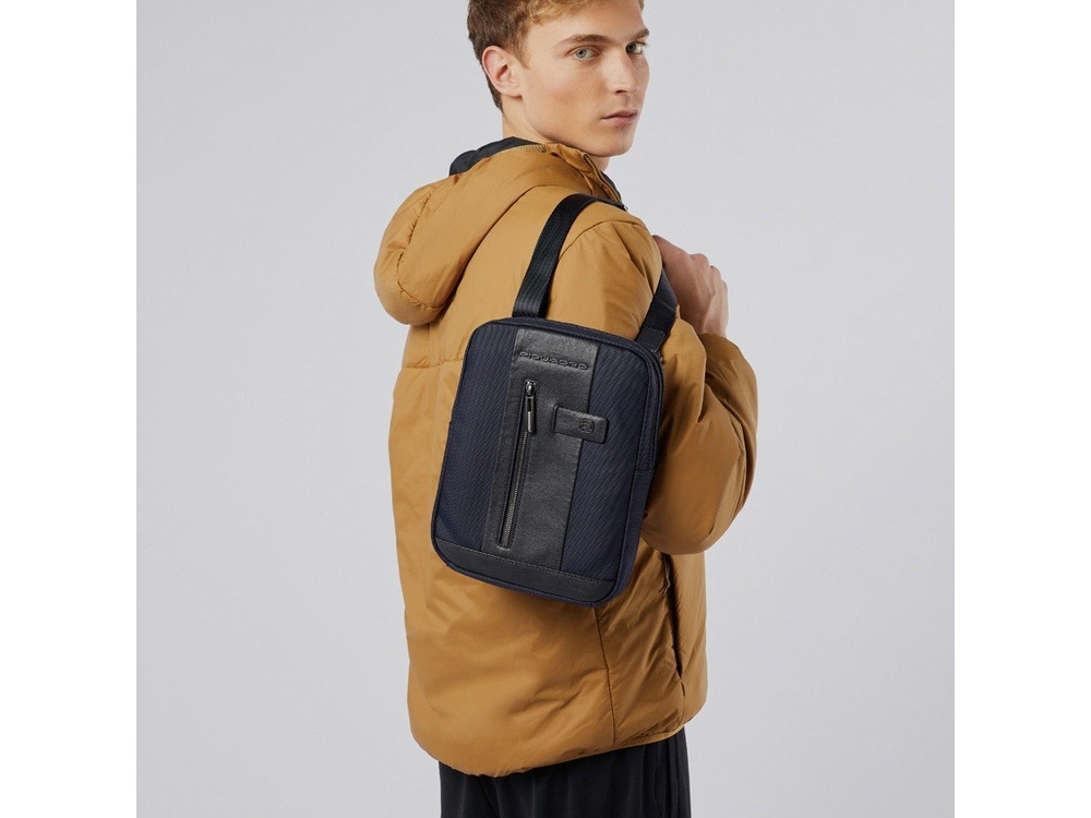 Плечевая сумка Brief